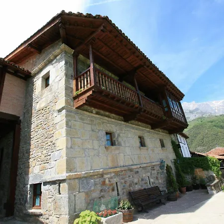 Casa rural La Casona De Baró *